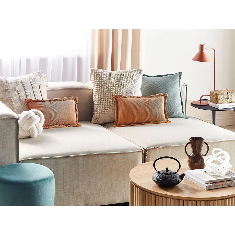 Beliani Sierkussen ZINNIA - Oranje Corduroy Beliani Sierkussen ZINNIA - Oranje Corduroy -Beliani 0bbfd5653cc341c7a8ec3141d11e22d4