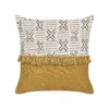 Beliani Sierkussen WOODI - Geel Katoen