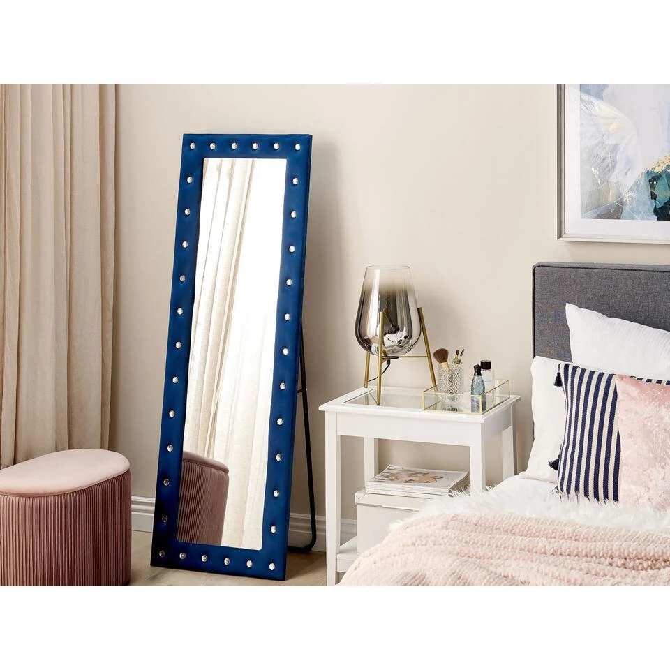Beliani Staande Spiegel ANSOUIS - Blauw Fluweel Beliani Staande Spiegel ANSOUIS - Blauw Fluweel -Beliani 131fcf1f53cd4e3dbc9e35c6cafad7fd
