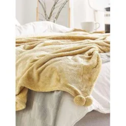 Beliani Plaid SAITLER - Geel Polyester -Beliani 1388153178 0103