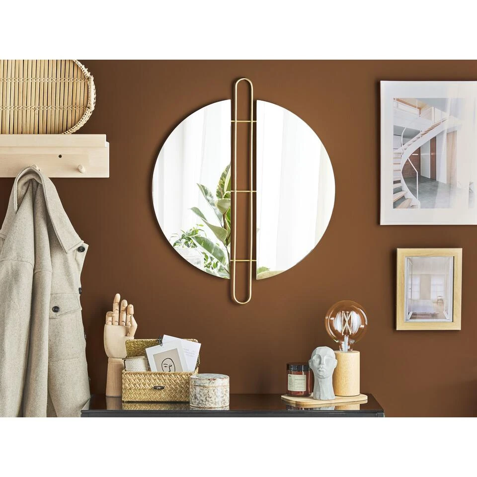 Beliani Wandspiegel ATTIN - Goud Ijzer Beliani Wandspiegel ATTIN - Goud Ijzer -Beliani 22c97fd3e51a4689ad4b8fe37e52a52b