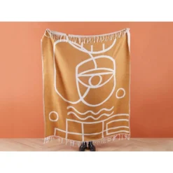 Beliani Plaid PALHI - Oranje Acryl, Polyester -Beliani 4c3ee8b3e782423a9c8bb280445560c7