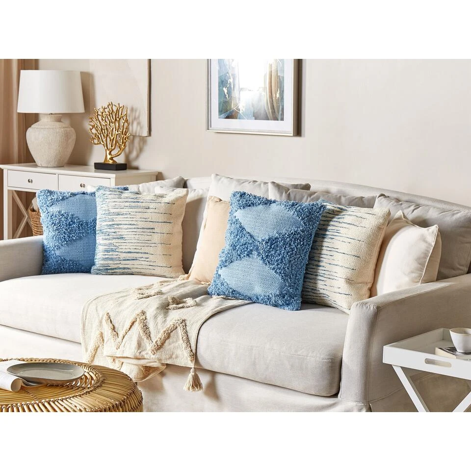 Beliani Sierkussen RIVINA - Beige Katoen Beliani Sierkussen RIVINA - Beige Katoen -Beliani 69dd53806d4f4afbad56ab49e824fb29