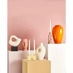 Beliani Kandelaar DAPHINI - Geel Ijzer -Beliani 75db665ed0344fee8c5650be3cfb361c