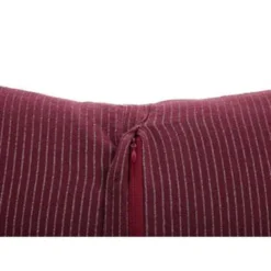 Beliani Sierkussen CAMPANULA - Rood Polyester, Katoen -Beliani 91227a7672c644afaae8e207f3b5b54f