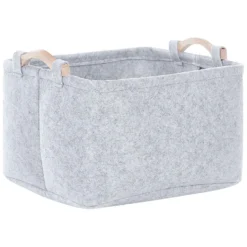 Beliani Mand BAYSAI - Grijs Vilt -Beliani ba69ed44dde24b85962e966d4d2bdc56