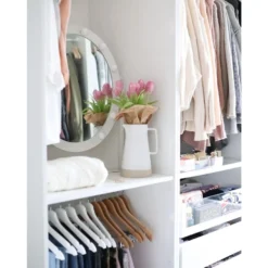 Beliani Make-up Spiegel ROSTRENEN - Wit Ijzer 3 Beliani Make-up Spiegel ROSTRENEN - Wit Ijzer -Beliani cba6e84d542e42cc87d1ce457675b773