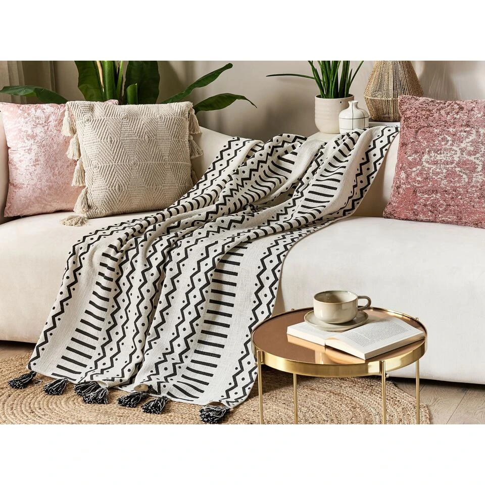 Beliani Plaid UNNAO - Wit Katoen Beliani Plaid UNNAO - Wit Katoen -Beliani d8448d3a15024988968632bf829eb95a