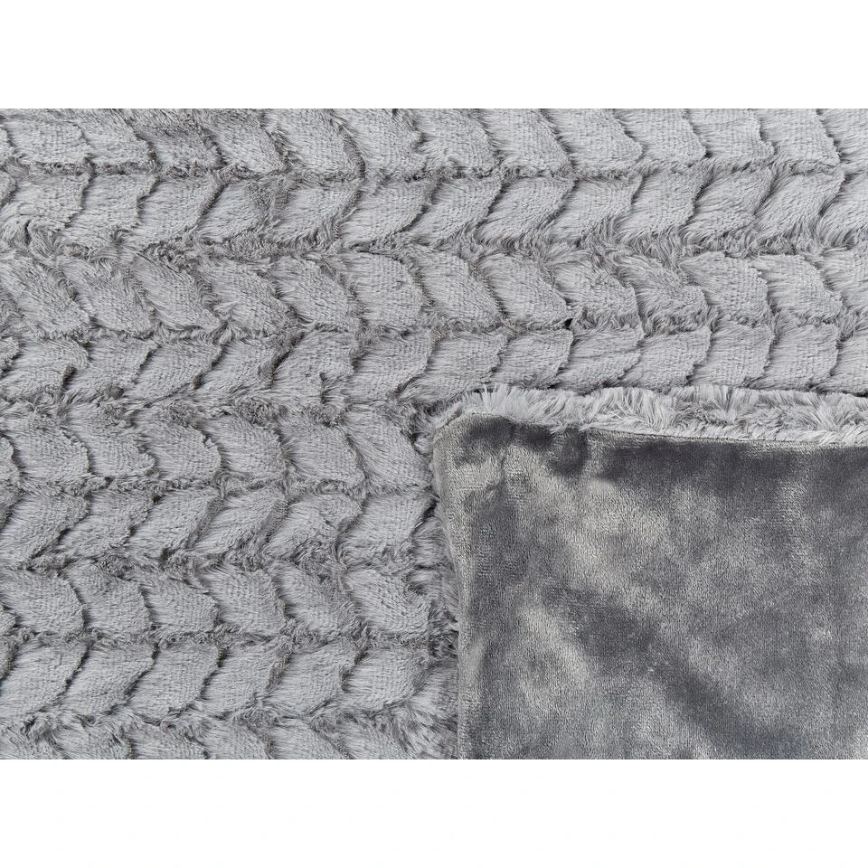 Beliani Plaid SARASWATI - Grijs Polyester Beliani Plaid SARASWATI - Grijs Polyester -Beliani db78b5a628b84ea09f34ee8aa9924b20