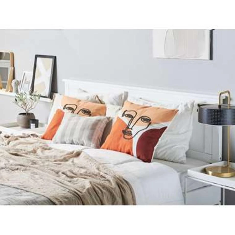 Beliani Sierkussen RUDBEKIA - Multicolor Polyester Beliani Sierkussen RUDBEKIA - Multicolor Polyester -Beliani e504eb3daa3a4cf6bd6e5644c116823a