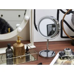 Beliani Make-up Spiegel VERDUN - Zilver Metaal 3 Beliani Make-up Spiegel VERDUN - Zilver Metaal -Beliani f7847df878744974b2f21bd229a8ef97