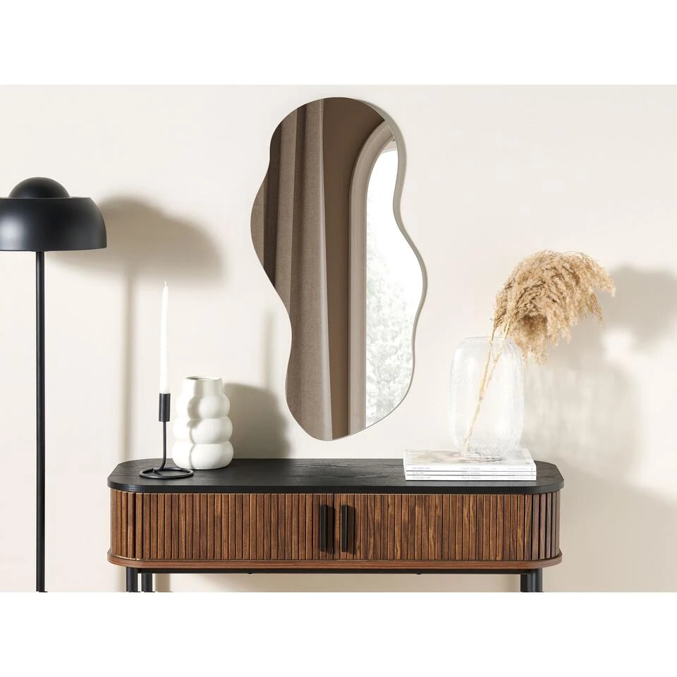 Beliani Wandspiegel AUXERRE - Zilver Glas Beliani Wandspiegel AUXERRE - Zilver Glas -Beliani f88aaca77bb7441cb9f8b2bfc84f8a0c